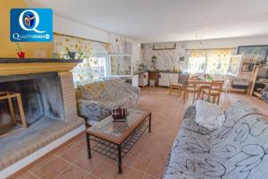 Chalet en venta en Tibi, Tibi photo 0