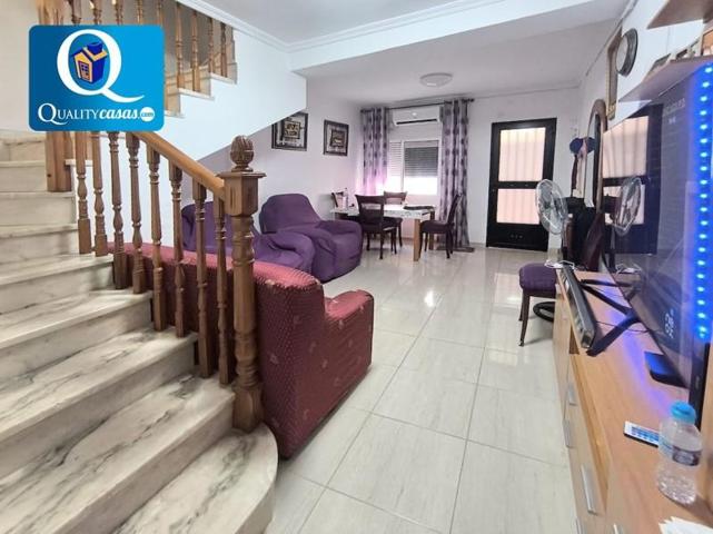 Casa en venta en Mutxamel, Mutxamel photo 0