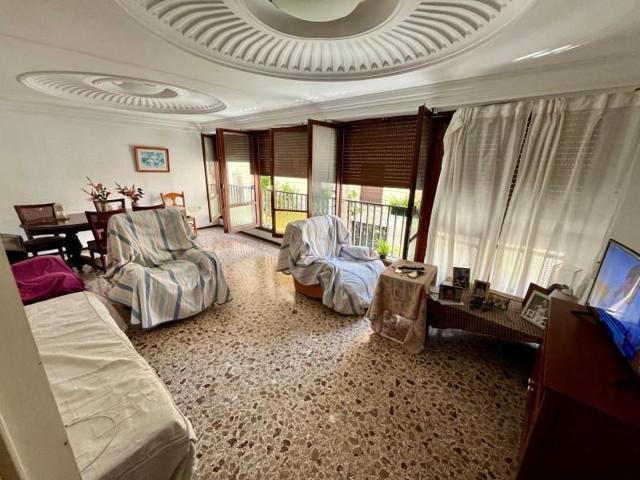 Piso en venta en Elche, Centro photo 0