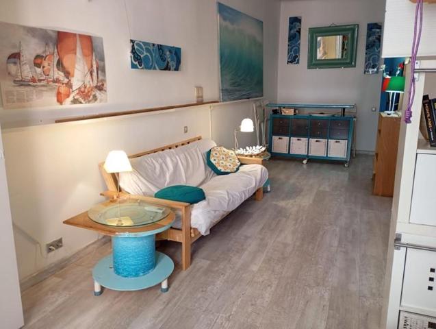 Piso en venta en Barcelona, El Raval photo 0