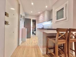 Piso en venta en Barcelona photo 0