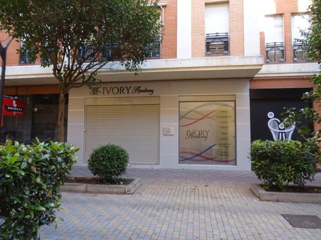 Local comercial en venta en Getafe, Getafe photo 0