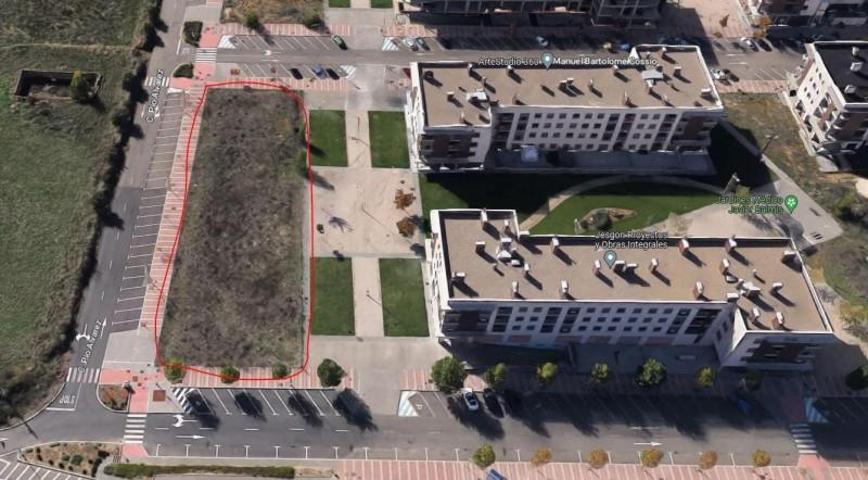 Terreno en venta en Carbajal de la Legua, Carbajal photo 0