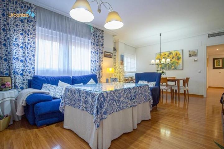 Piso en venta en Badajoz, Urbanización Guadiana photo 0