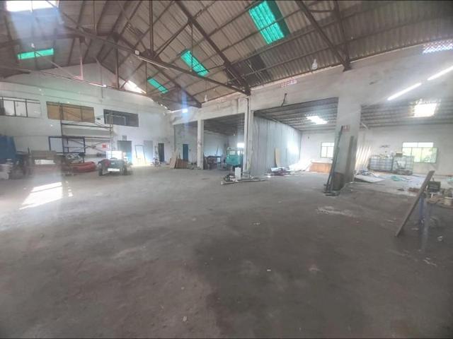Nave industrial en venta en Algeciras, Sotorebolo photo 0