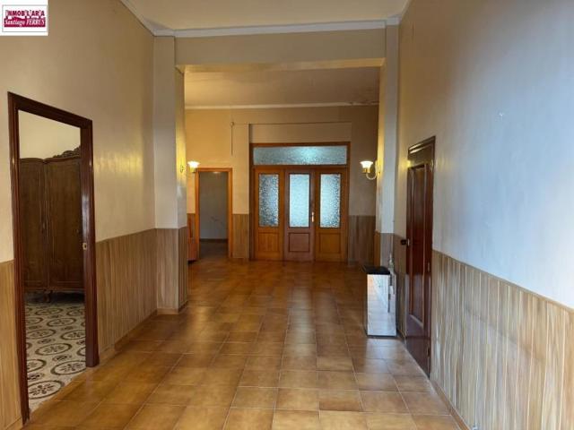 Casa en venta en Benifaió, Benifaió photo 0