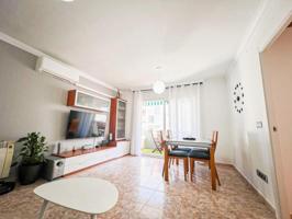 Piso en venta en Sant Pere de Ribes, Centre photo 0