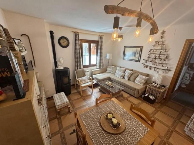 Casa en venta en Jaca, Barós photo 0