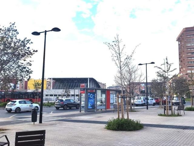 Planta baja en venta en Valencia, Beteró photo 0