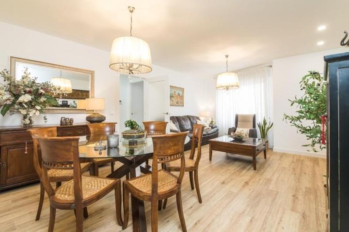 Planta baja en venta en Elche, Altabix photo 0