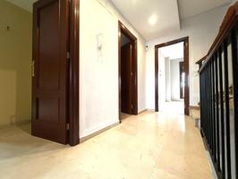 Casa en venta en Brenes, Brenes photo 0