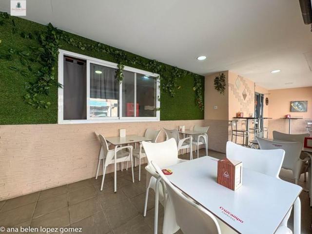 Local comercial en venta en Badajoz, San Roque photo 0