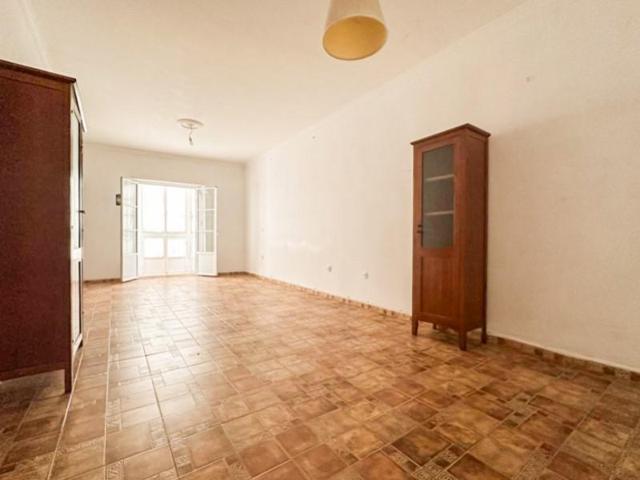 Piso en venta en Cádiz photo 0