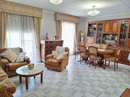 Casa en venta en Algemesí, Algemesí photo 0