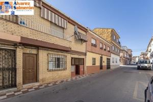 Adosada en venta en Armilla, Ayuntamiento photo 0