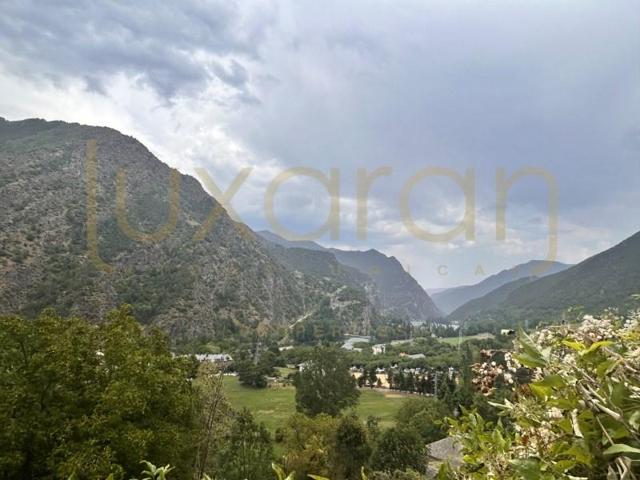 Casa con terreno en venta en Espot photo 0