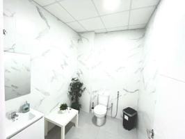 Local comercial en venta en Camas, Andalucia photo 0