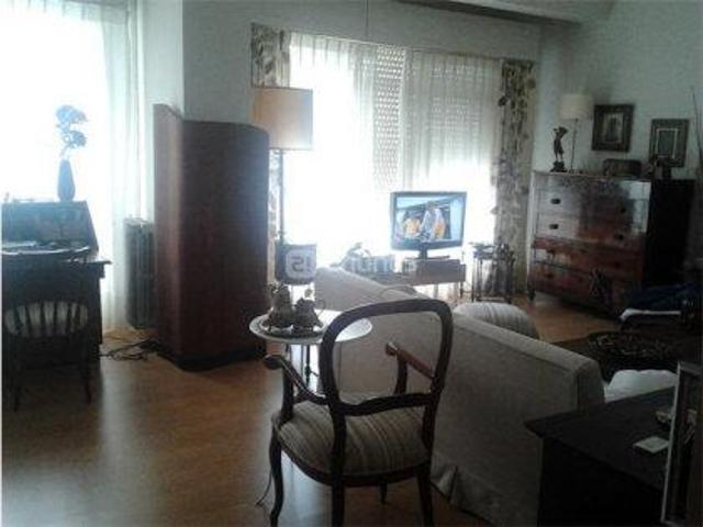 Piso en venta en Ferrol, Plaza De Espana photo 0