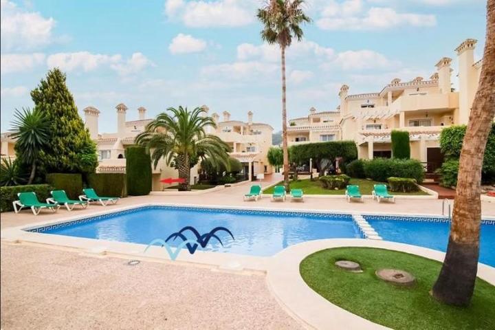 Apartamento en venta en Cartagena, La Colina photo 0