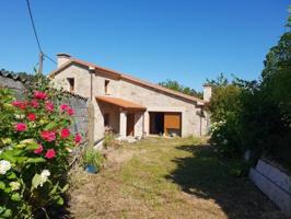 Casa en venta en Santiago de Compostela photo 0