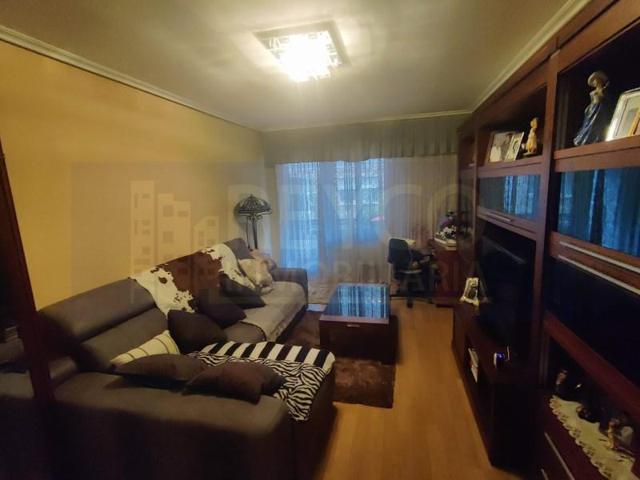 Piso en venta en Logroño photo 0