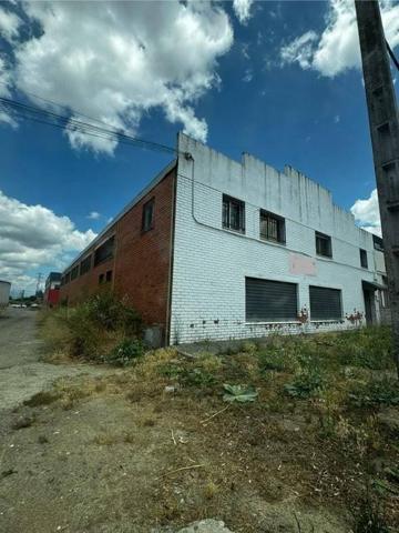 Nave industrial en venta en Plasencia, POLIGONO INDUSTRIAL photo 0