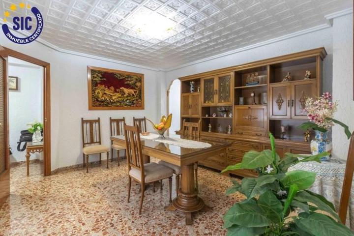 Piso en venta en Torrent, Avd. Al Vedat photo 0