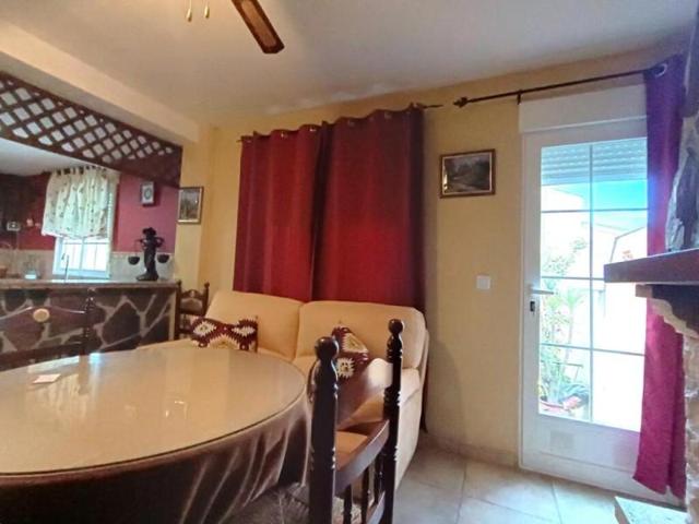 Adosada en venta en Mancha Real photo 0