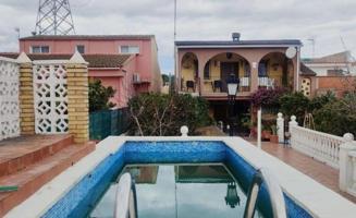 Chalet en venta en Manises, Urb. Montemayor photo 0