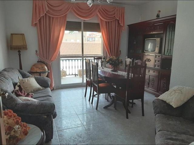 Casa en venta en Puerto Lumbreras, Supermercado día photo 0