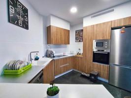 Piso en venta en Pineda de Mar photo 0