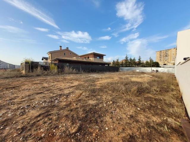 Terreno en venta en Soria, Los Royales photo 0