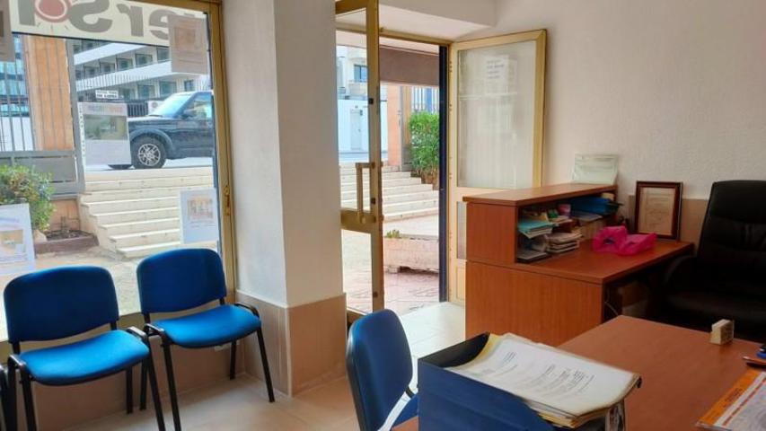 Local comercial en venta en Benidorm, Avenida del Mediterraneo photo 0