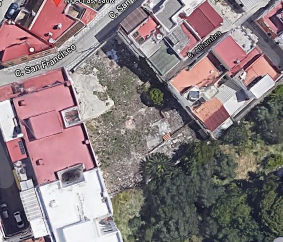 Terreno en venta en Algeciras, Centro photo 0