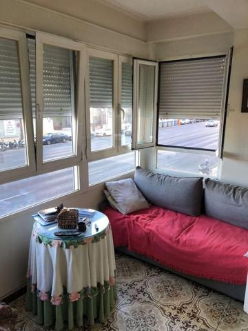 Apartamento en venta en Cádiz, Paseo Marítimo photo 0