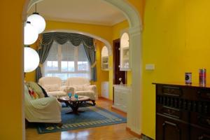 Piso en venta en Valladolid, Estaciones photo 0