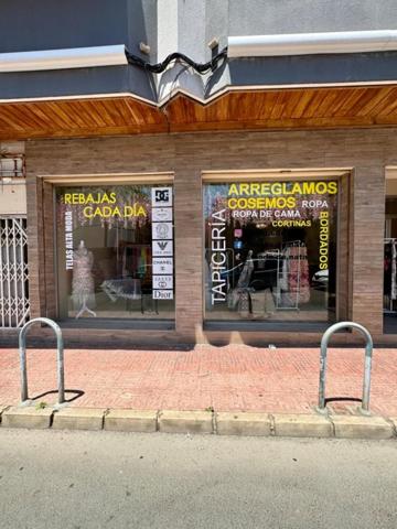 Local comercial en venta en Torrevieja, Estacion de autobuses photo 0