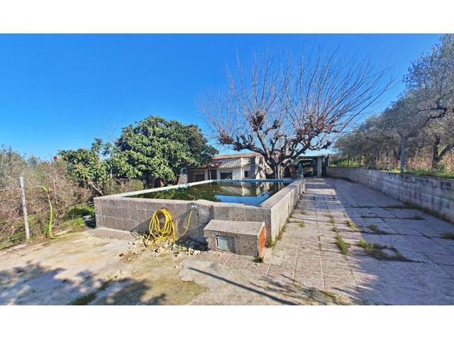 Casa con terreno en venta en el Catllar photo 0