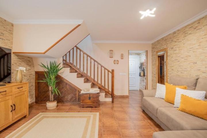 Adosada en venta en Puerto de la Cruz, Distrito San Antonio - Las Arenas photo 0