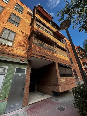 Piso en venta en Coslada, Barrio de la Estación photo 0