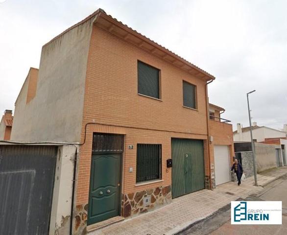 Chalet en venta en Añover de Tajo, Casco urbano photo 0