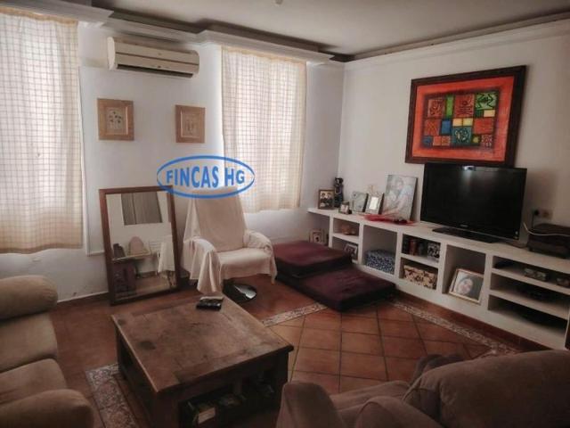 Piso en venta en Alicante, Carolinas Altas photo 0