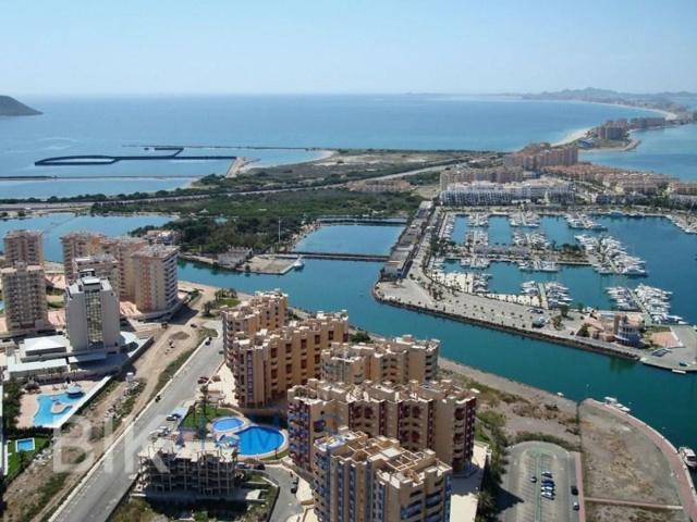 Apartamento en venta en La Manga del Mar Menor photo 0