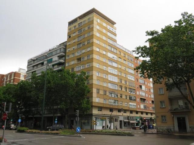 Piso en venta en Valladolid, Estaciones photo 0