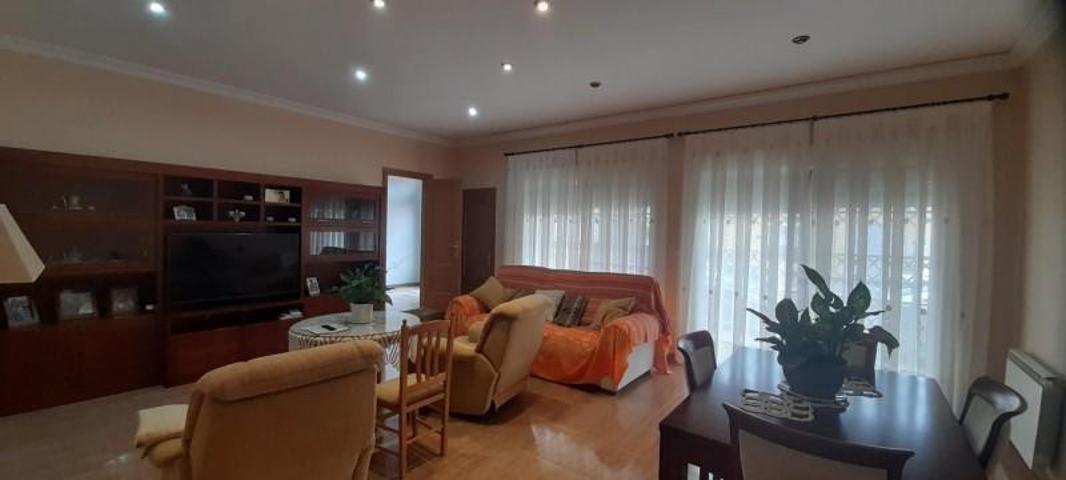 Edificio en venta en Aspe, Tres Hermanas photo 0