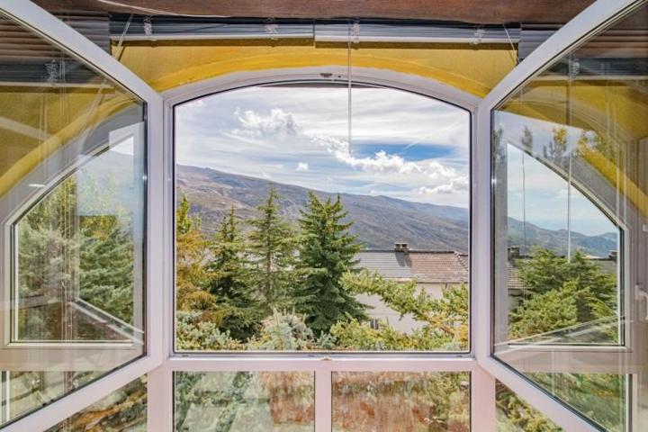 Adosada en venta en Monachil, SIERRA NEVADA photo 0