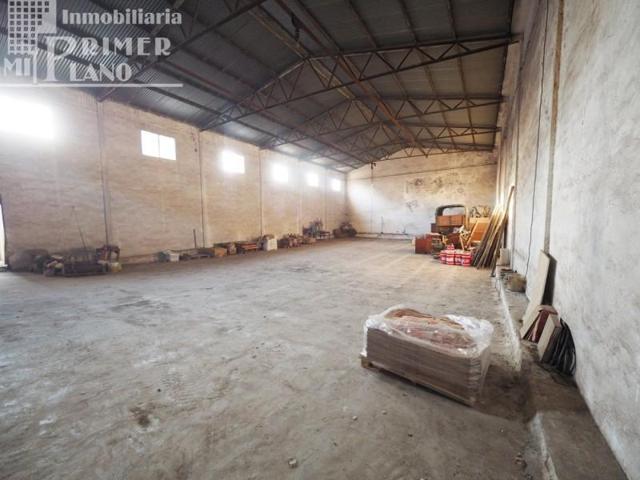 Nave industrial en venta en Tomelloso, Centro photo 0
