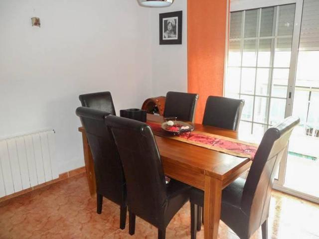 Piso en venta en Santa Coloma de Gramenet, Santa rosa photo 0