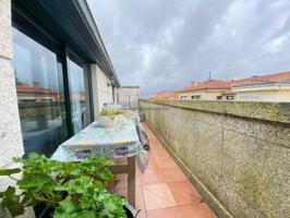 Apartamento en venta en Pontevedra, Zona María Victoria Moreno photo 0