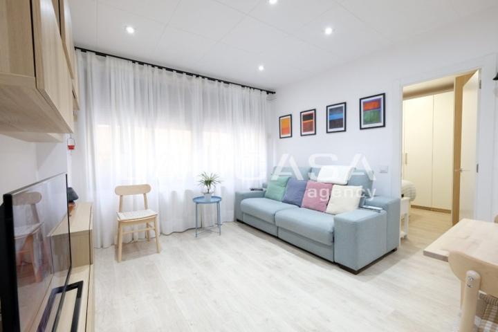 Piso en venta en Barcelona, El Turo de la Peira photo 0